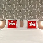 Zen Premium Sampoerna Strategic Square
